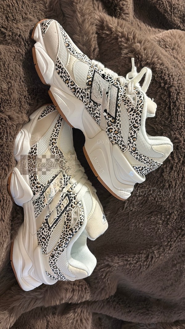 *preorder* 
Cheetah Tennis Shoes