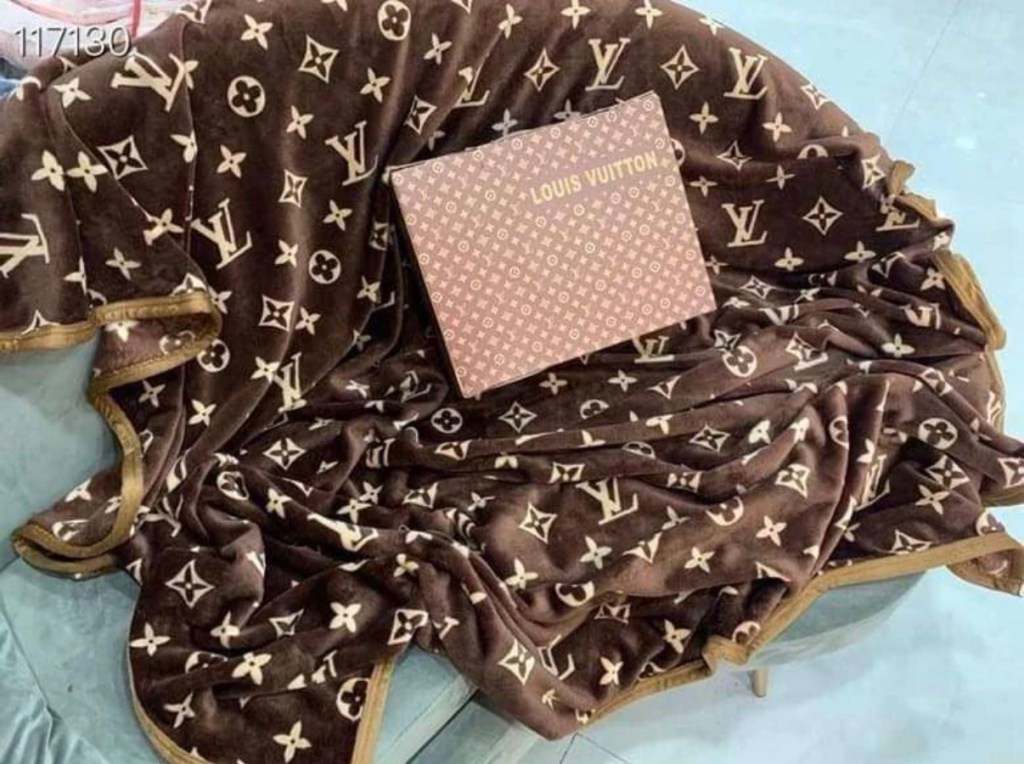 *preorder* The softest blanket