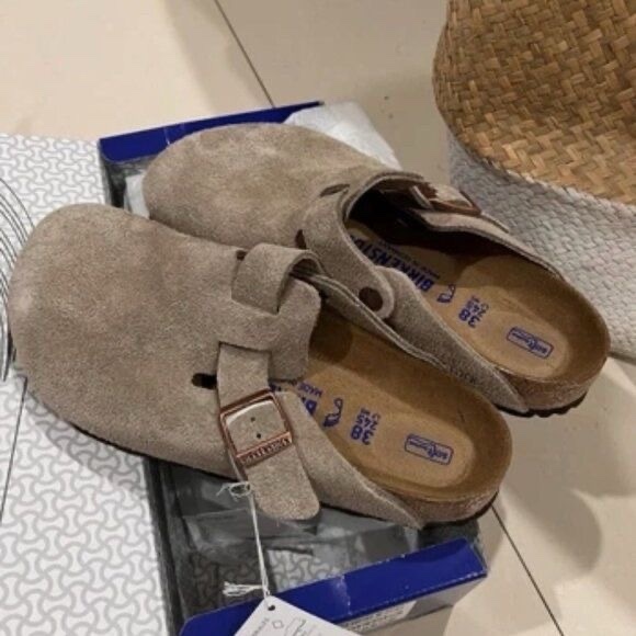 *preorder* Birk clogs *leave sizing in order notes*