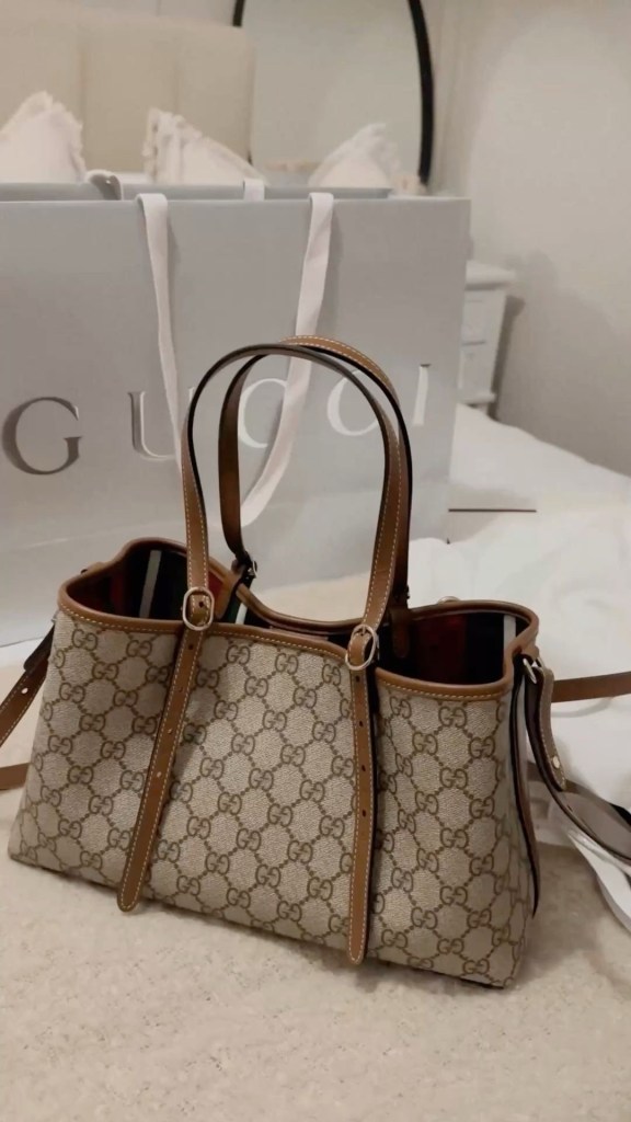 *preorder* G Tote