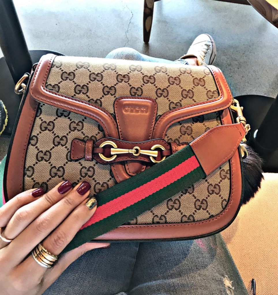 *preorder* Crossbody