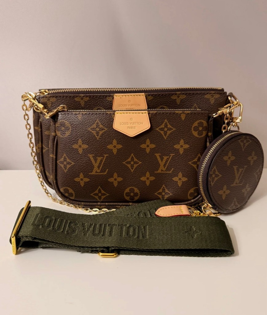 *preorder* Green Strap Crossbody